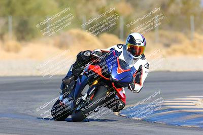 media/Jan-08-2022-SoCal Trackdays (Sat) [[1ec2777125]]/Turn 2 (150pm)/